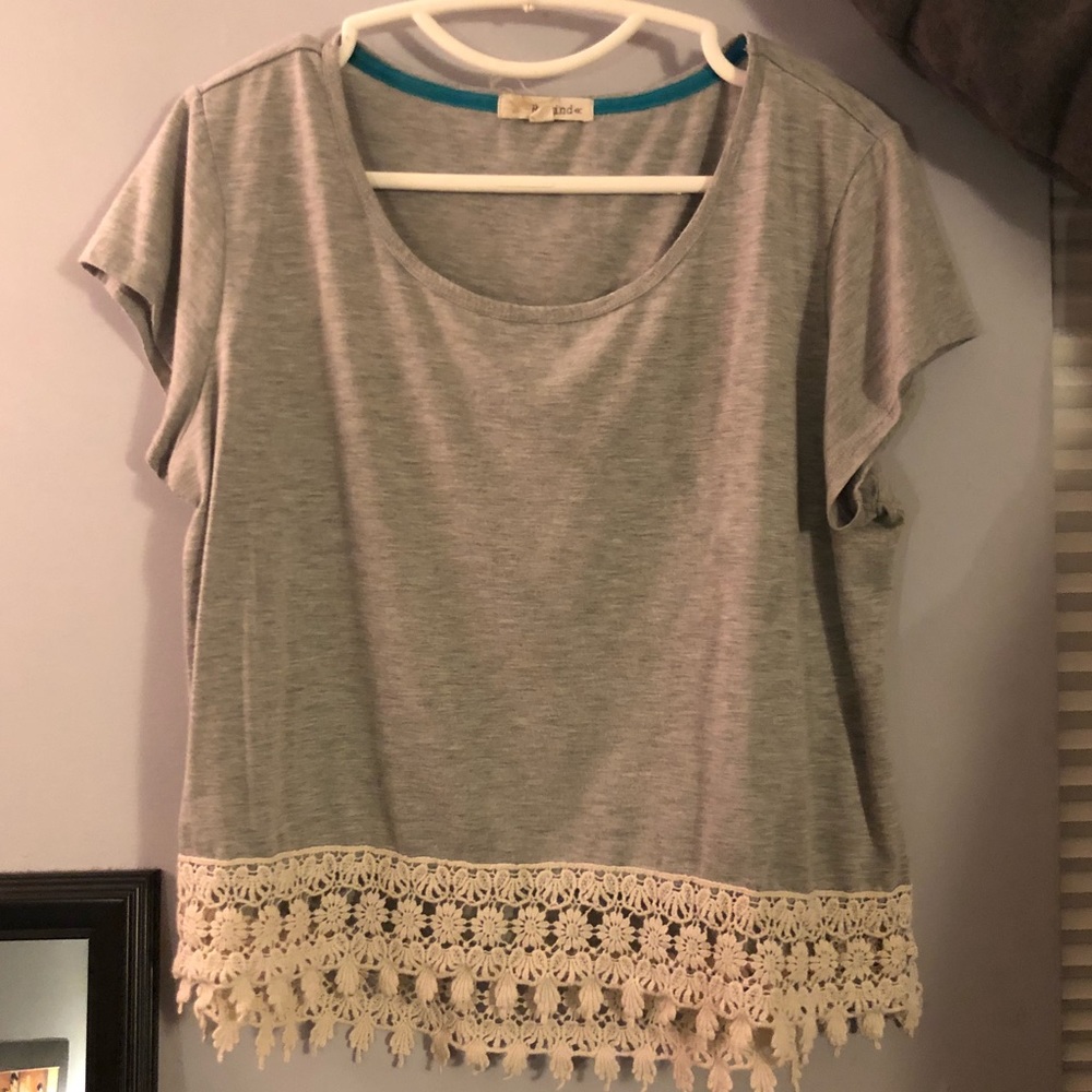 grey and white lace crop top